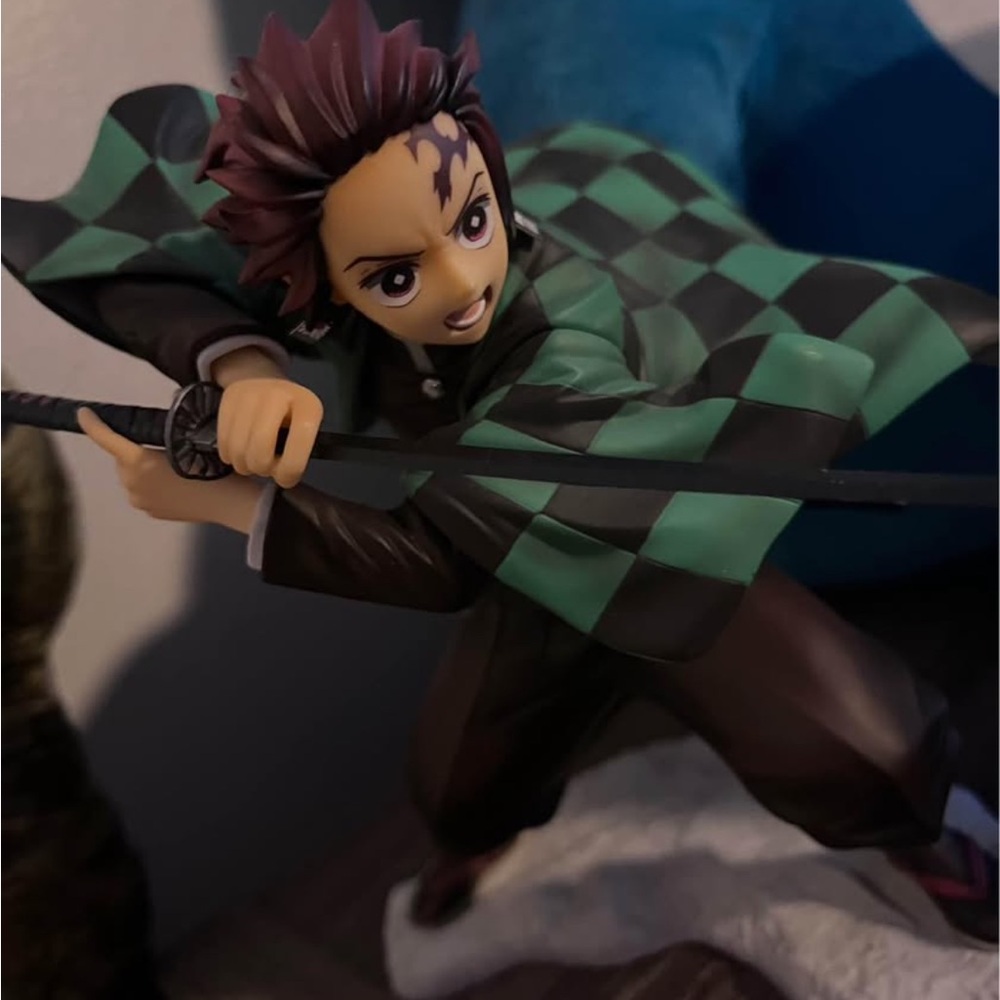 Demon Slayer Figure. - Picture 5 of 5